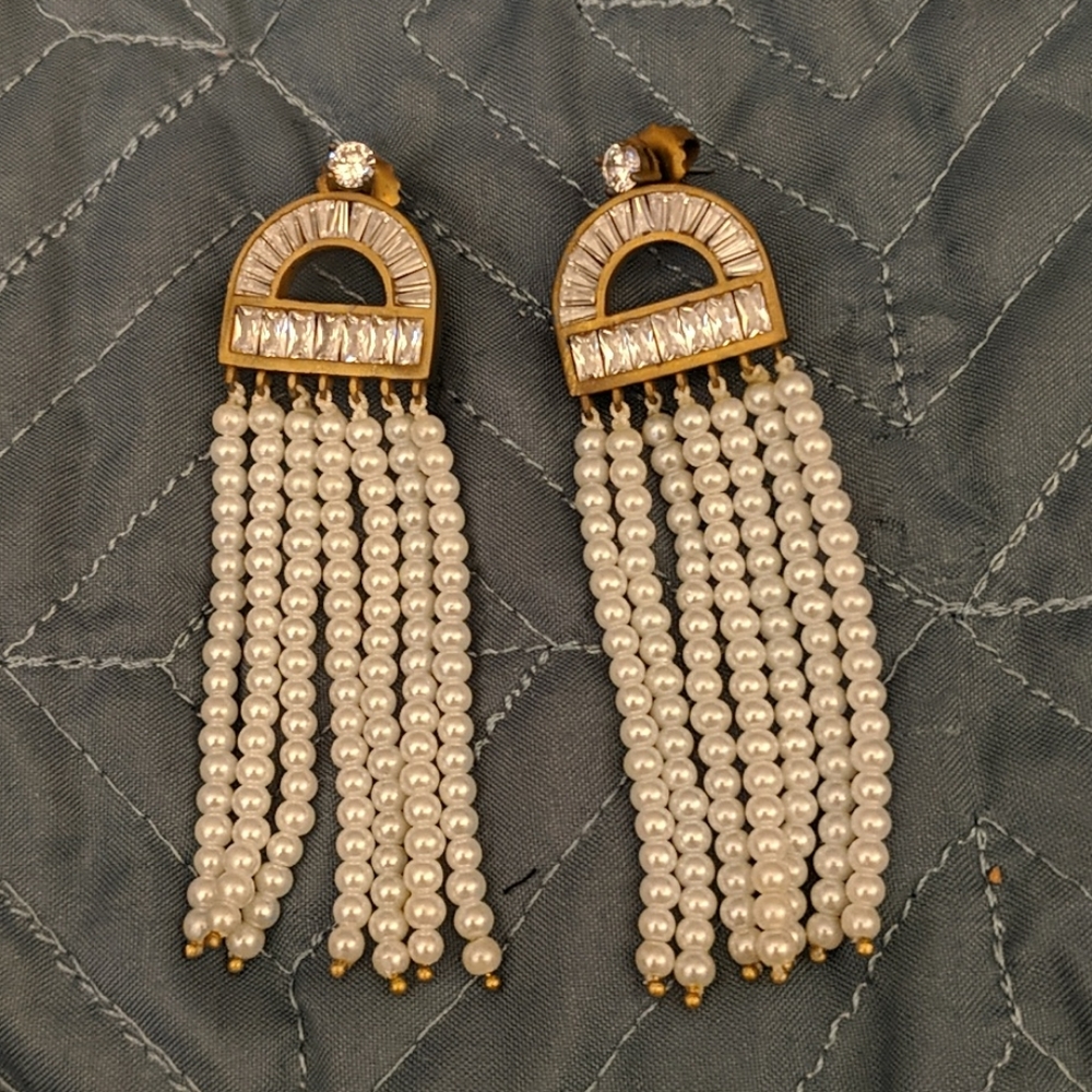 Pearl earrings